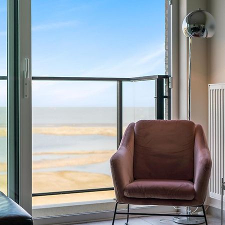 Ontspannen Aan Zee App Met Frontaal Zeezicht - 4P Knokke-Heist Bagian luar foto